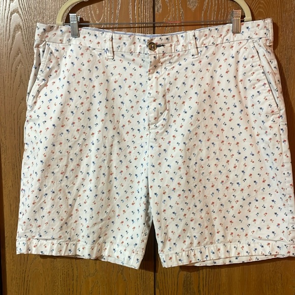 Tommy Hilfiger Other - Tommy Hilfiger - Shorts - Palmtree print